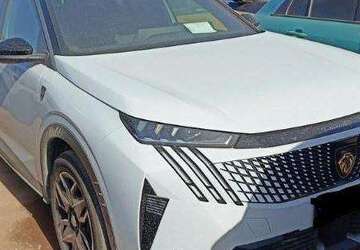 Peugeot 5008 12.873 km 32.480 &euro; Rüsselsheim 65428