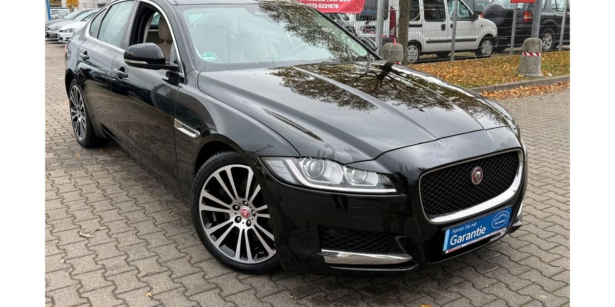 Jaguar XF 174.550 km 13.890 &euro; Offenbach 63071