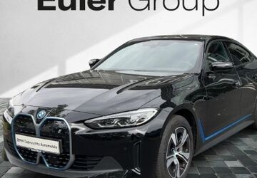 BMW i4 32.704 km 32.788 &euro; Frankfurt 60314