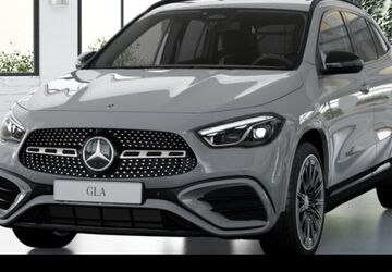 Mercedes-Benz GLA 200 14.000 km 44.550 &euro; Frankfurt 60599