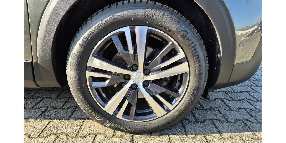 Peugeot 3008 Allure Navigation, Rückfahrkamera, Parktronic 62.052 km 14.890 &euro; Rodgau 63110