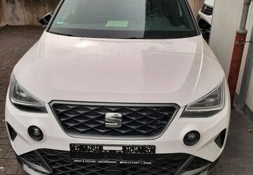 Seat Arona 30.000 km 20.950 &euro; Wehrheim 61273