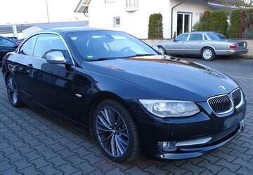 BMW 325d Cabrio Automatik, Navi, Leder, Sitzheizung 205.847 km 12.890 &euro; Rodgau 63110