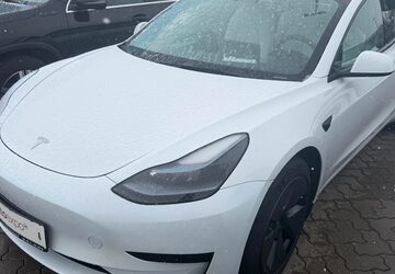 Tesla Model 3 69.990 km 24.690 &euro; Rödermark 63322