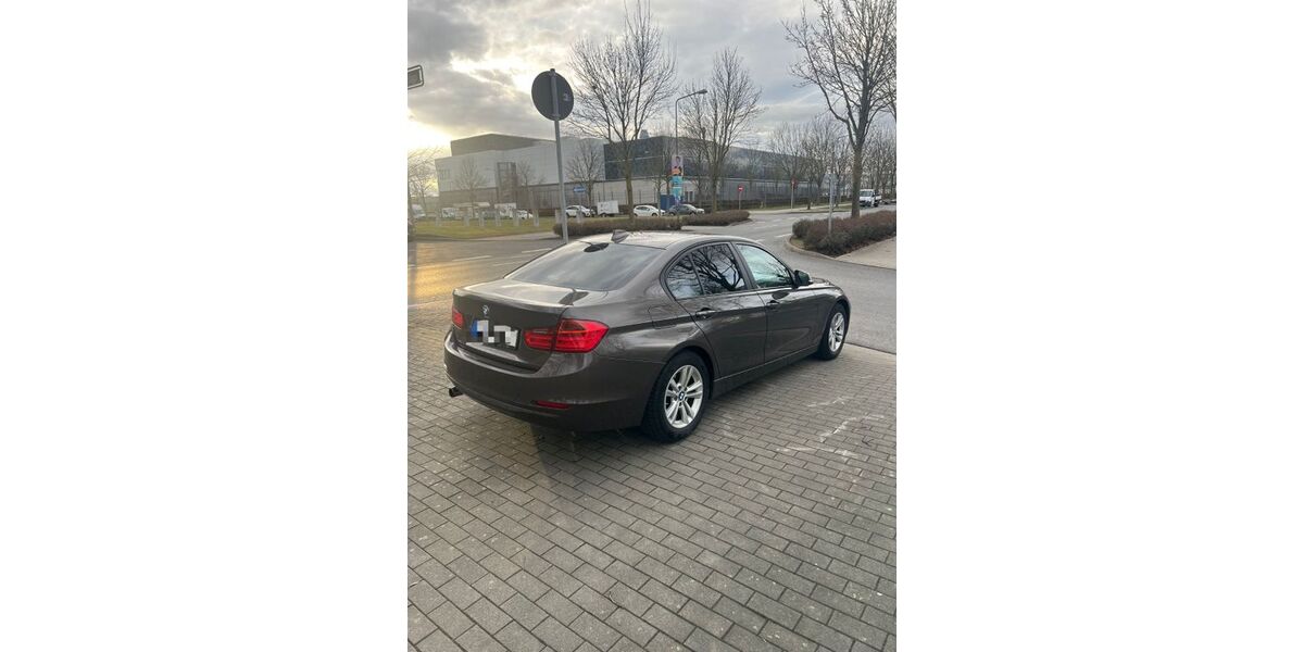 BMW 316 286.573 km 7.300 &euro; Frankfurt 60433