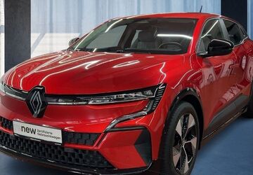 Renault Megane E-TECH 44.822 km 25.890 &euro; Frankfurt / Main 60314