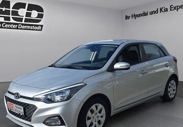 Hyundai i20 38.030 km 12.970 &euro; Darmstadt 64289