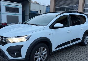 Dacia Jogger 195.000 km 10.990 &euro; Frankfurt am Main 65933