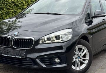 BMW 220 Active Tourer 124.760 km 11.900 &euro; Frankfurt 60311