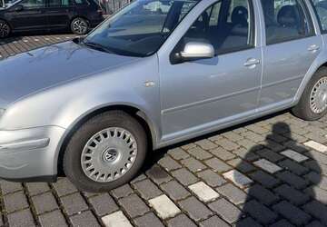 VW Bora 231.000 km 1.400 &euro; Maintal 63477