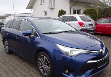 Toyota Avensis 200.000 km 6.690 &euro; Rodgau 63110