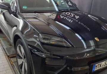 Porsche Macan 10.000 km 69.990 &euro; Hofheim 65719