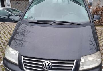 VW Sharan 325.000 km 2.499 &euro; FRANKFURT AM MAIN 60488