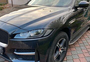 Jaguar F-Pace 169.000 km 17.900 &euro; Langen 63225