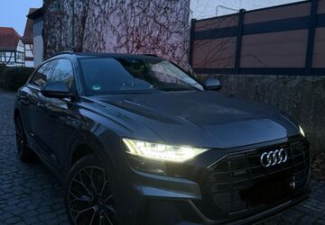 Audi Q8 180.000 km 46.000 &euro; Dietzenbach 63128