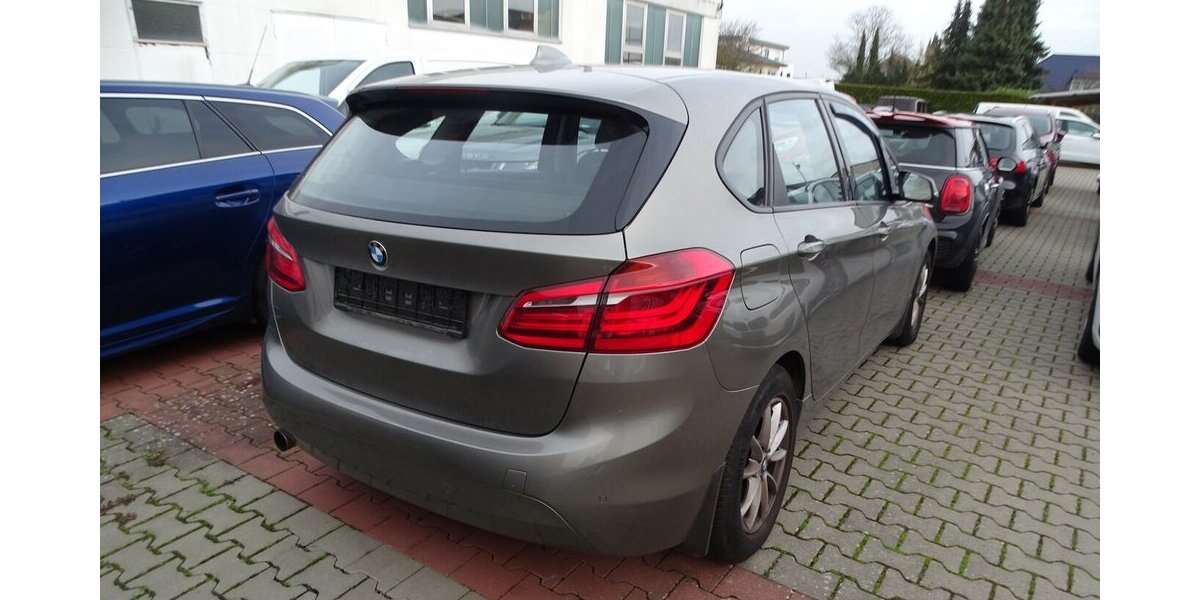 Dacia Duster Black Shadow 4x2 94.800 km 6.990 &euro; Rodgau 63110