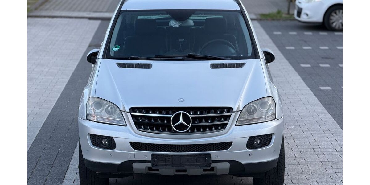 Mercedes-Benz ML 320 377.000 km 3.790 &euro; Offenbach am Main 63069