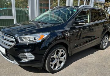 Ford Kuga 112.000 km 10.900 &euro; Frankfurt 60528