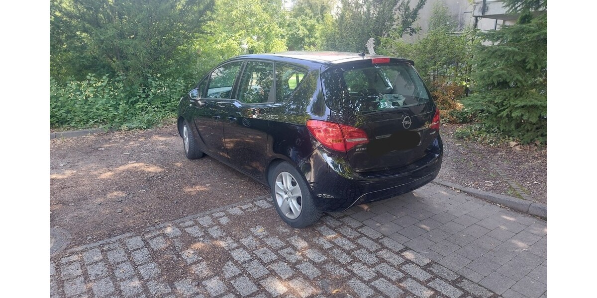 Opel Meriva B 160.000 km 2.100 &euro; Dreieich 63303