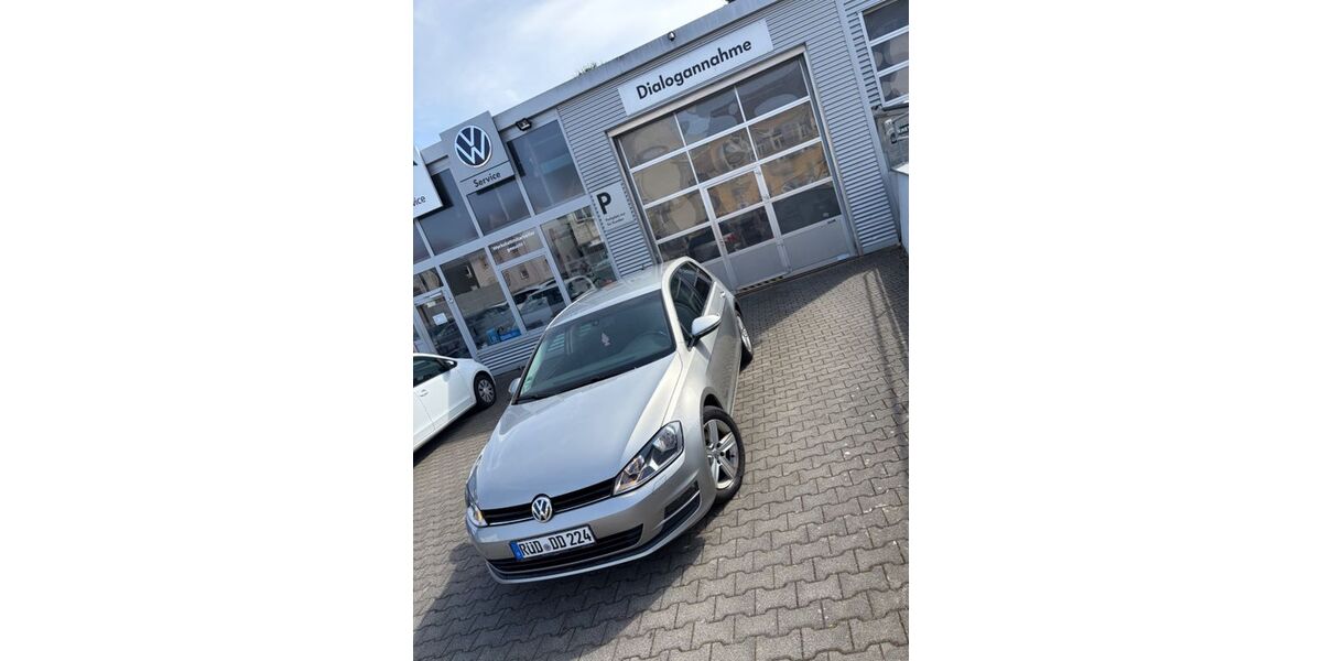 VW Golf 220.000 km 8.900 &euro; Hofheim 65719