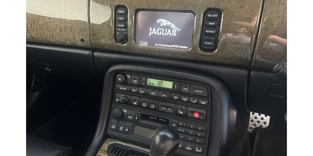 Jaguar XKR -R Coupe X100 limited RHD/Brembo/Recaro 75.200 km 23.500 &euro; Dreieich 63303