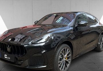 Maserati Grecale 8.042 km 109.850 &euro; Frankfurt 60314