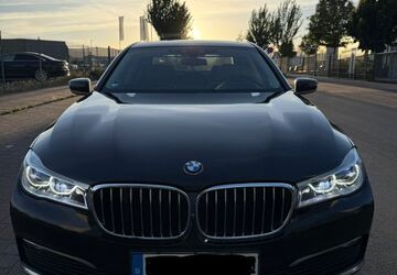BMW 740 222.098 km 22.000 &euro; Frankfurt am Main 60439
