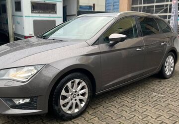 Seat Leon 180.000 km 6.989 &euro; Frankfurt am Main 65933