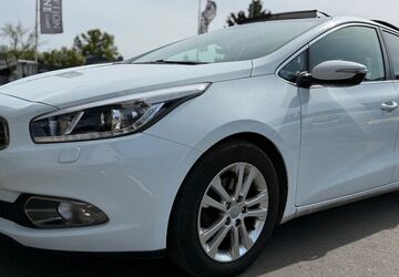 Kia ceed / Ceed 80.000 km 6.499 &euro; Frankfurt am Main 60386