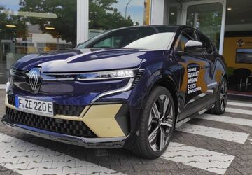 Renault Megane 51.000 km 37.990 &euro; Frankfurt am Main 60326