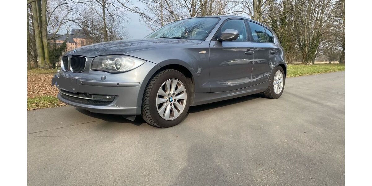 BMW 120 270.000 km 4.900 &euro; Frankfurt am Main 65934
