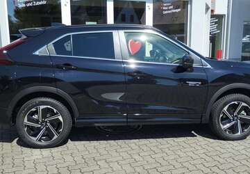 Mitsubishi Eclipse Cross 3.500 km 34.599 &euro; Mainhausen 63533