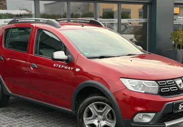 Dacia Sandero 28.000 km 12.890 &euro; Seligenstadt 63500