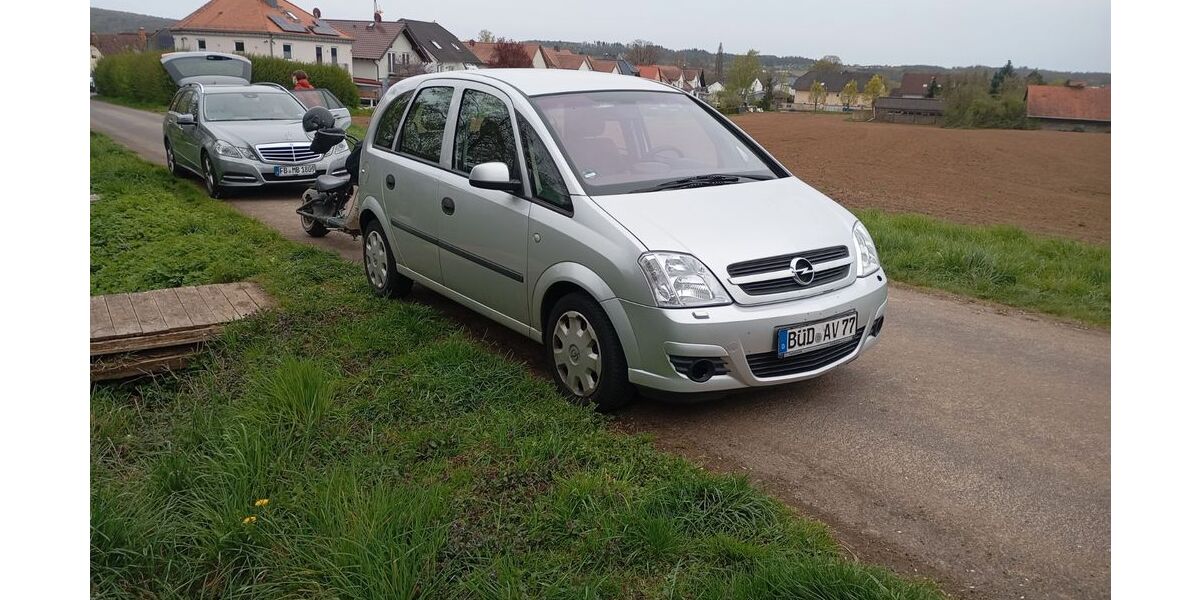 Opel Meriva 112.000 km 3.200 &euro; Limeshain 63694
