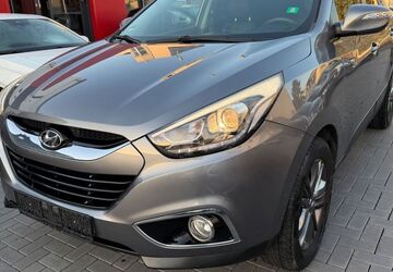 Hyundai ix35 118.862 km 10.799 &euro; FRANKFURT AM MAIN 60488