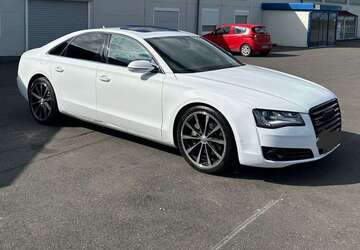 Audi A8 259.000 km 16.500 &euro; Frankfurt Am main 60326