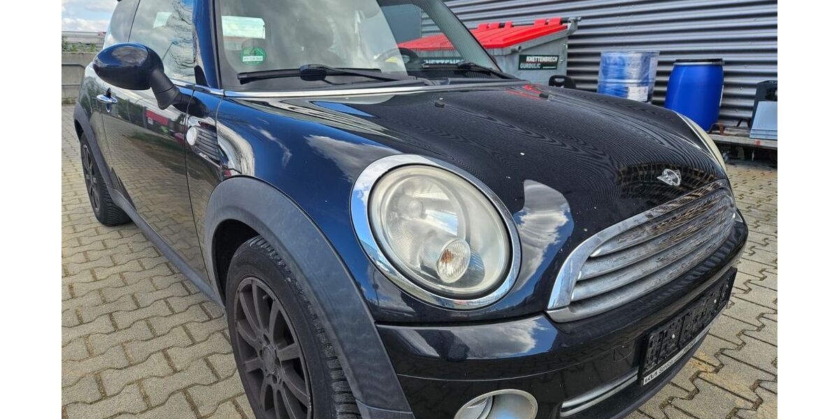 Mini ONE 231.000 km 3.000 &euro; Kelkheim 65779