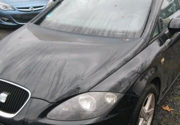 Seat Leon 112.586 km 2.990 &euro; Darmstadt 64293