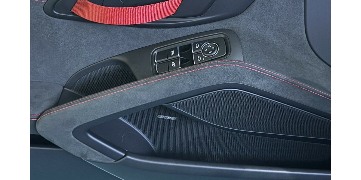 Porsche 718 Boxster Spyder APPROVED/Schalensitze/Chrono 6.800 km 103.500 &euro; Dreieich 63303