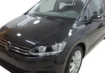 VW Touran 8.321 km 33.480 &euro; Frankfurt 60326