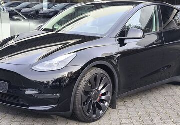 Tesla Model Y 54.213 km 36.950 &euro; Dieburg 64807