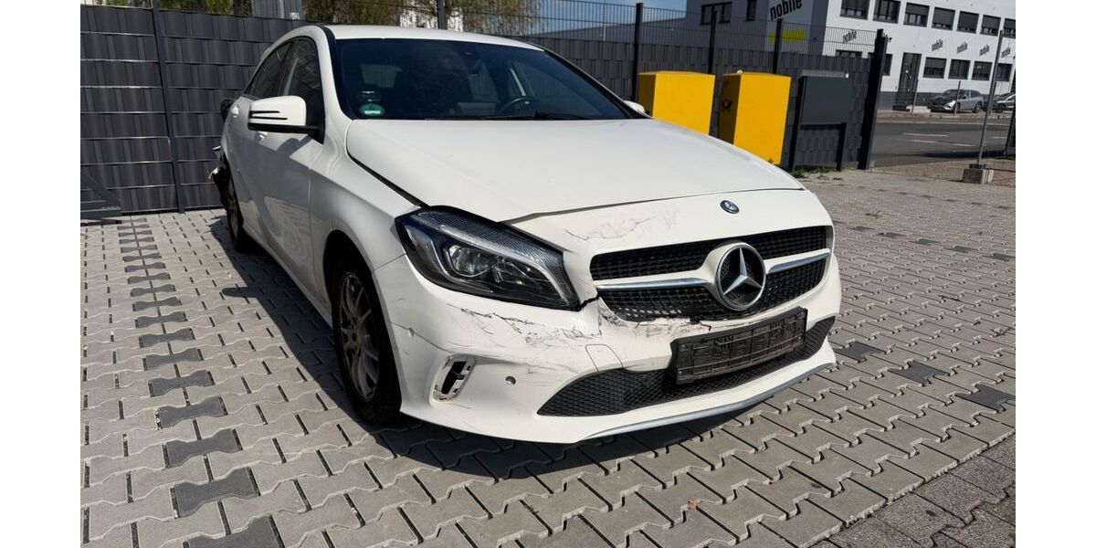 Mercedes-Benz A 180 180.000 km 3.800 &euro; Frankfurt am main 60386