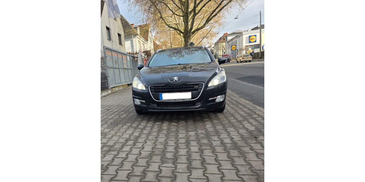 Peugeot 508 208.000 km 6.400 &euro; Offenbach 63071
