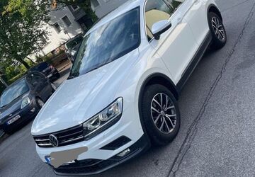 VW Tiguan 93.000 km 21.000 &euro; Frankfurt 65934