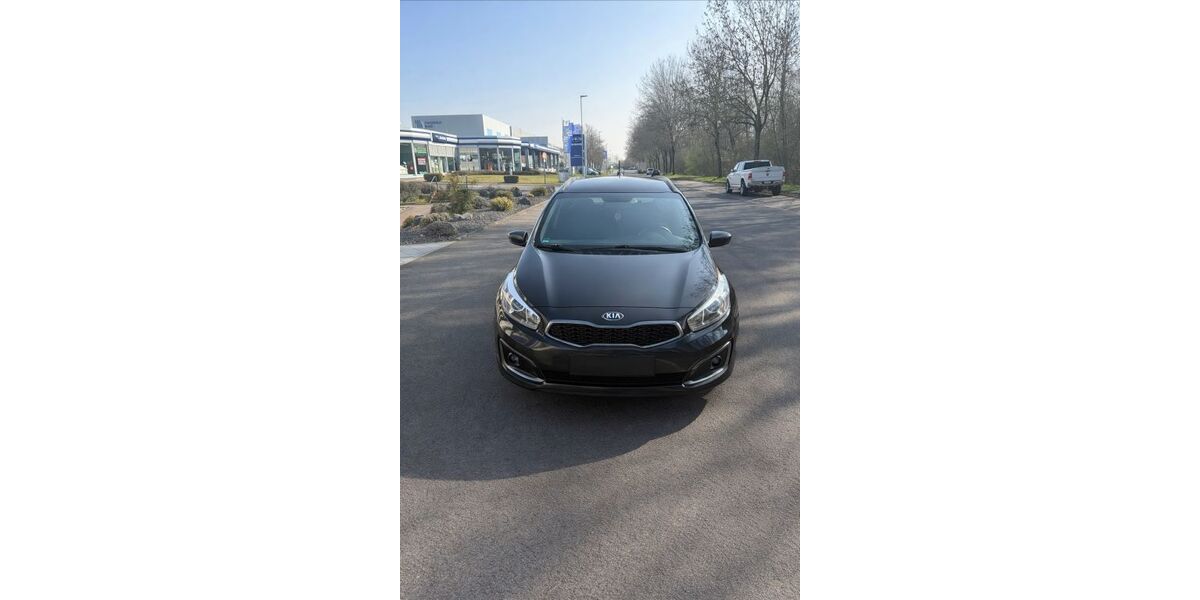 Kia ceed / Ceed 250.000 km 6.100 &euro; Friedberg (Hessen) 61169