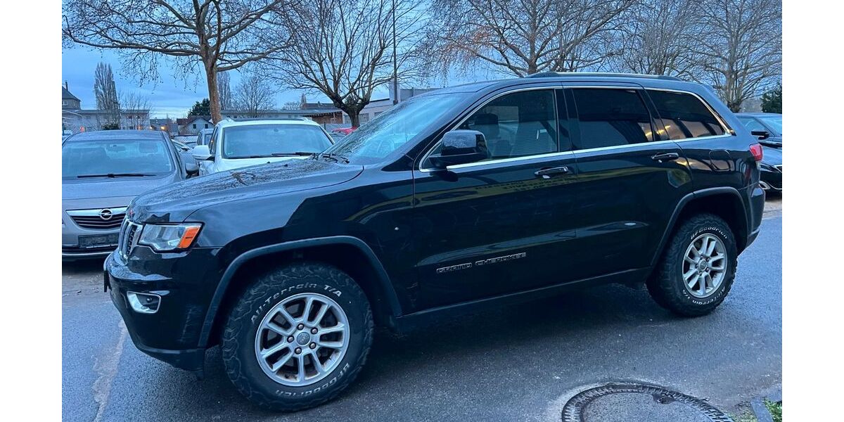 Jeep Grand Cherokee 113.500 km 18.000 &euro; Frankfurt am Main 65933