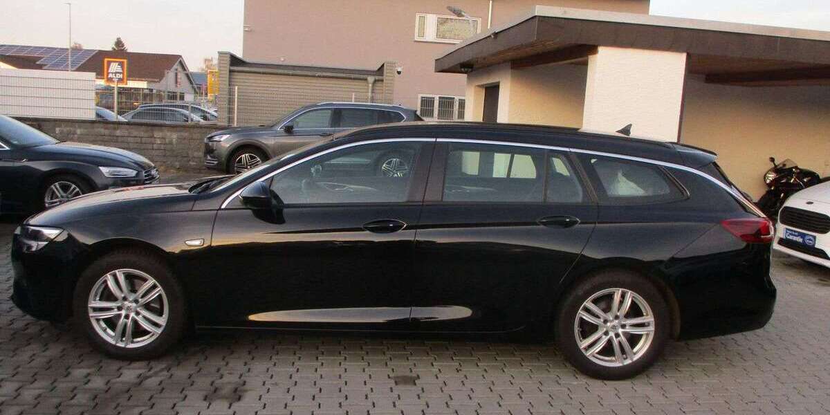Opel Insignia 129.889 km 10.999 &euro; Babenhausen 64832
