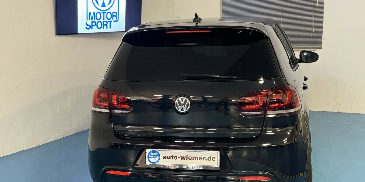 VW Golf R 4Motion 6-Gang /Leder/ 19´´/Xenon/HG-M 247.000 km 13.250 &euro; Dreieich 63303