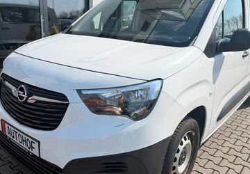 Opel Combo 90.000 km 8.590 &euro; Rüsselsheim 65428