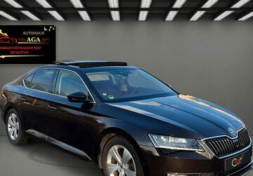 Skoda Superb 185.500 km 16.880 &euro; Hanau 63452